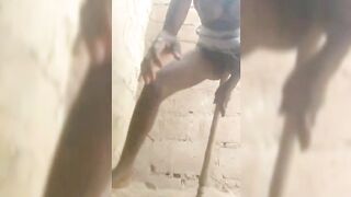 Video Of Tema Village Girl Inserting Stick In Her Pussy