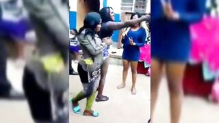 Kumasi Women Fighting Naked In Public