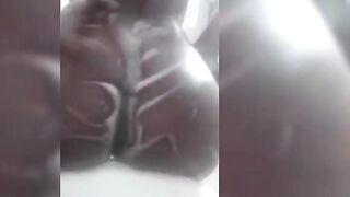 Naija Babe Washing Huge Booty
