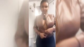 Ethiopian Babe Display Her Boobs