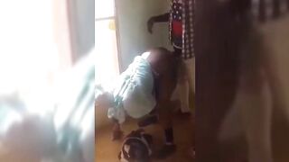 Horny Muslim Woman Taking Quickie