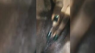 Naija Lady Massage Her Own Pussy
