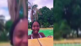 Endowed Ghana Babe In Swimming Pool