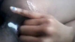 Horny Babe Cumming Hard