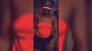 Nigerian Babe Sophia Showing Her Breast