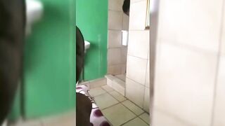 Kampala Man Expose Cheating Lady