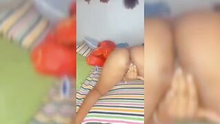 Uniport Girl Masturbate And Record