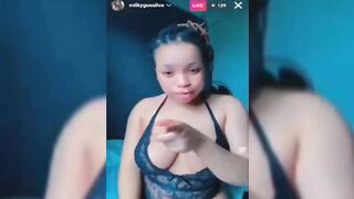 Julia Showing Boobs On Instagram Live