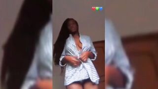 Stephanie Fully Naked In Leak Video