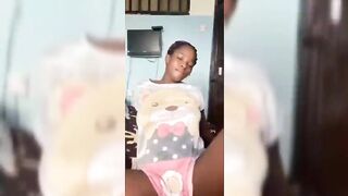 Prisca Flashing Her Pussy On Live Video